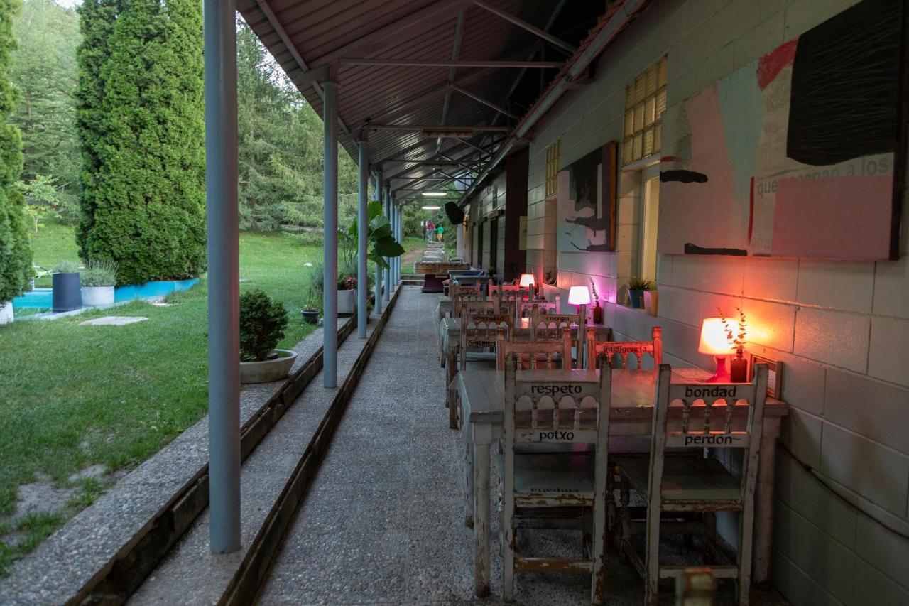Camping Alta Ribagorça El Pont de Suert Exterior foto